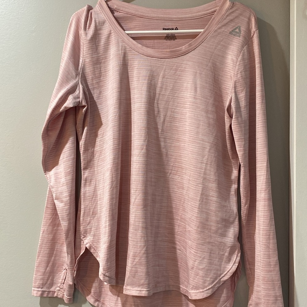 Women’s medium Reebok long sleeve